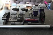(15) Genuine Dyson V6 SV03
